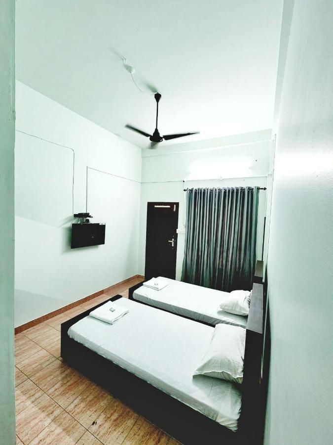 Apsara Residency Hotel Perintalmanna Екстериор снимка