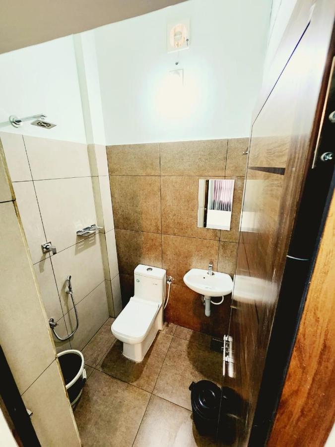 Apsara Residency Hotel Perintalmanna Екстериор снимка